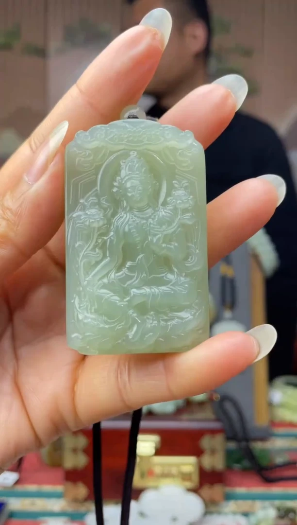 颈饰未镶嵌和田玉拍一发一