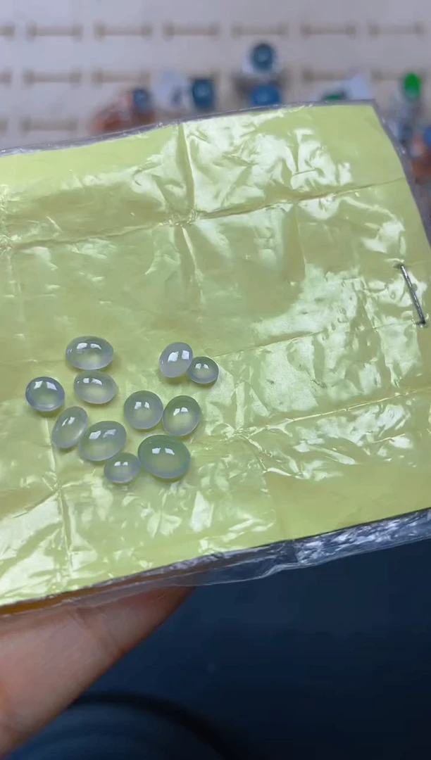 裸石翡翠天然翡翠蛋面92