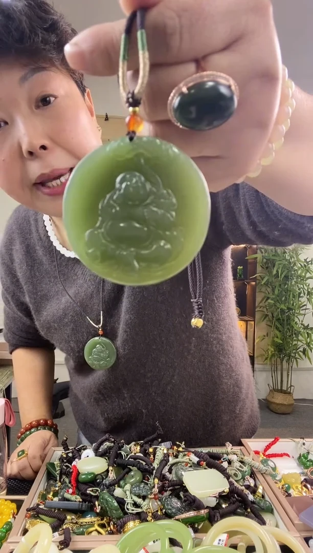 颈饰未镶嵌和田玉多样性拍一发一  0313