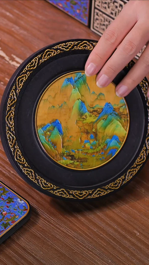 壹藏贰宝千里江山图小壶承