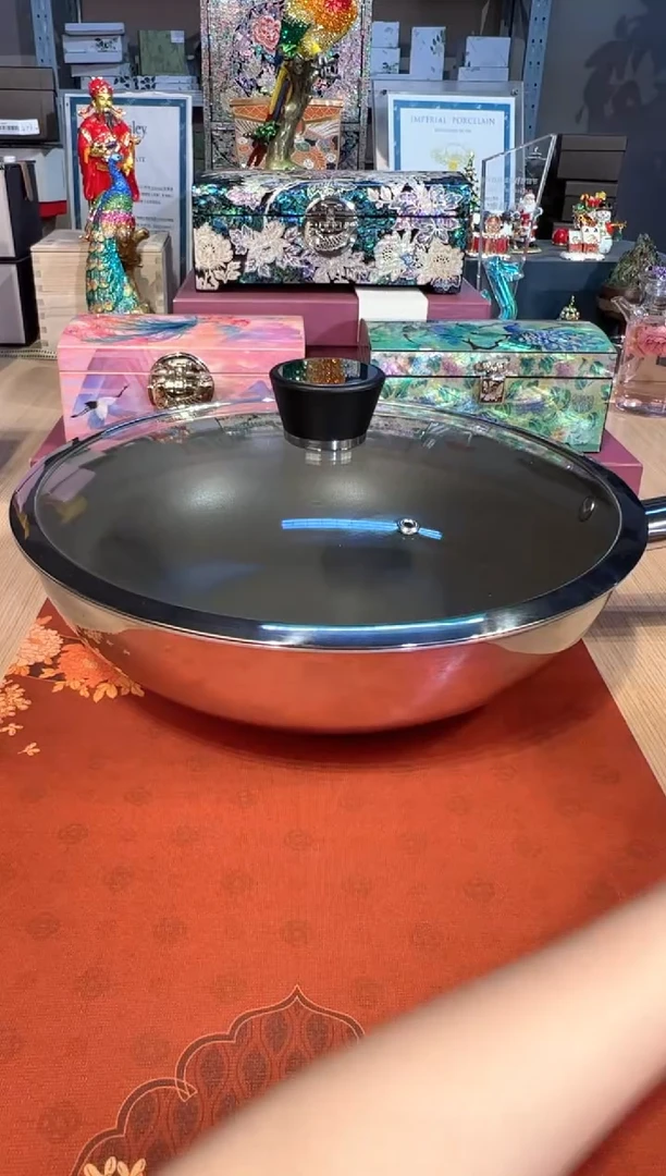 【闪购商品】杯169红厨钛锅（30CM）