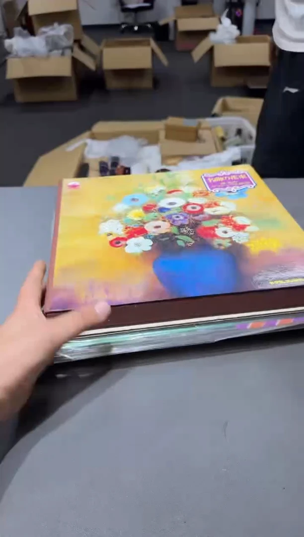 大****哥小四孤品收藏中古品