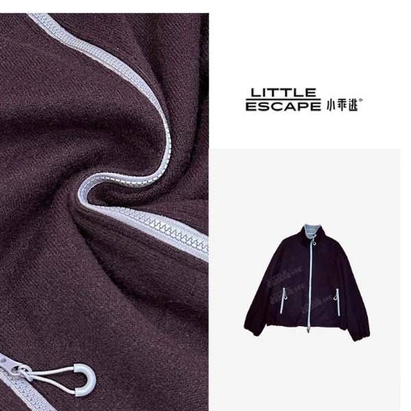 小乖逃休闲时尚紫色外套高领竖拉链口袋百搭款250910A