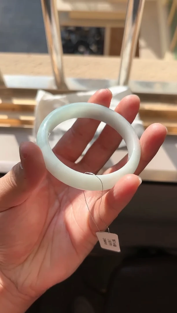 【闪购商品】翡翠手镯未镶嵌手镯56圈口