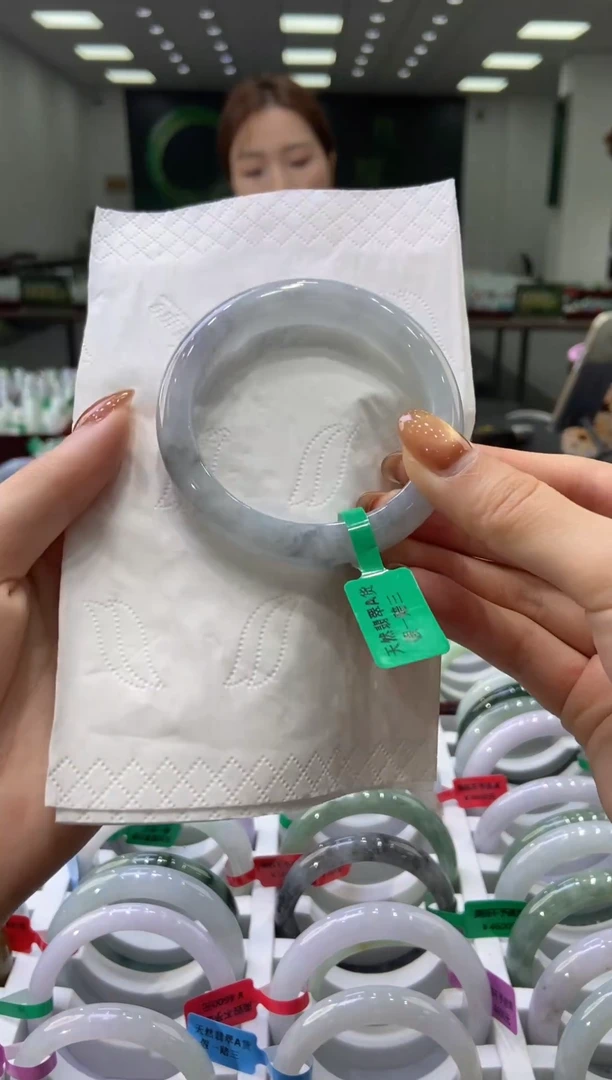 未镶嵌手镯翡翠0040568