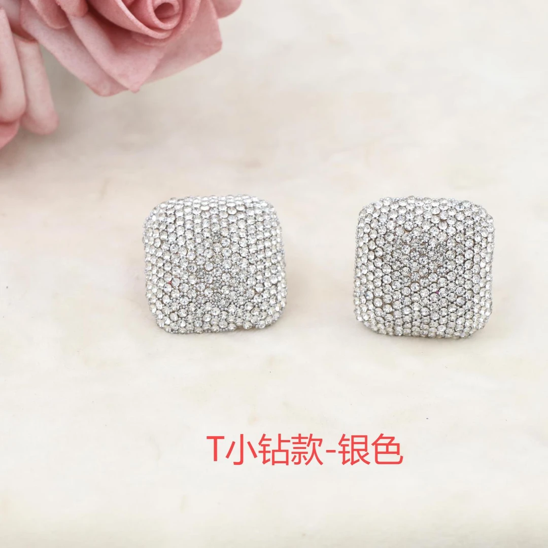 铜合金耳饰 高档合金锆石耳饰镂空圆球设计感耳钉女气质百搭