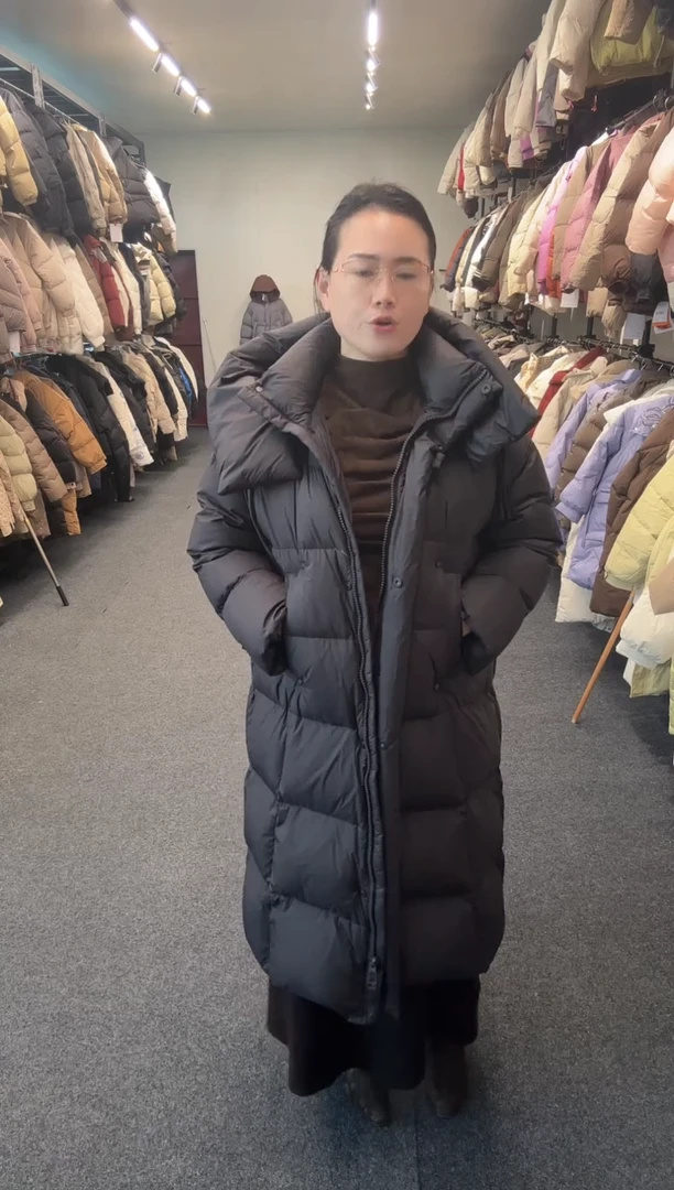 艾雨衣尚一秒闪购羽绒服