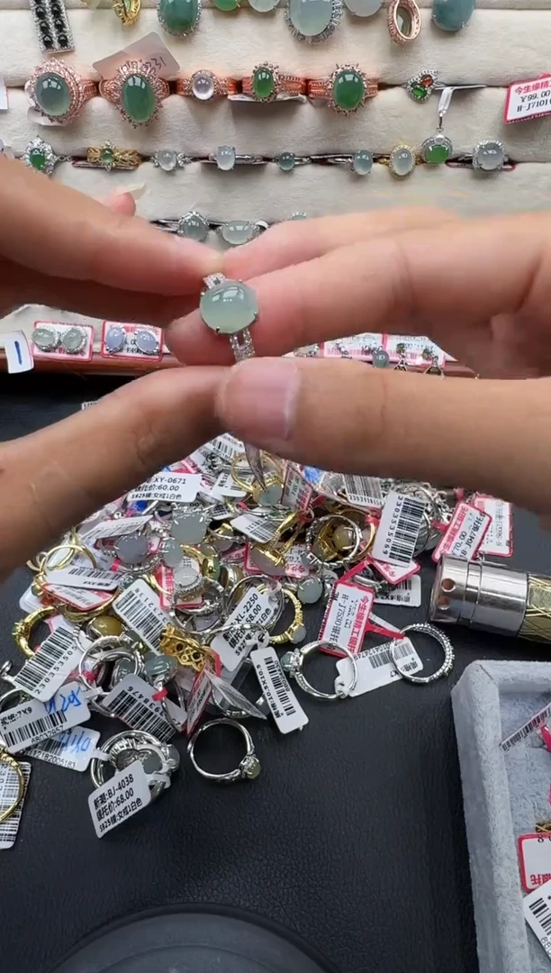 翡翠戒指银S925镶嵌戒指137