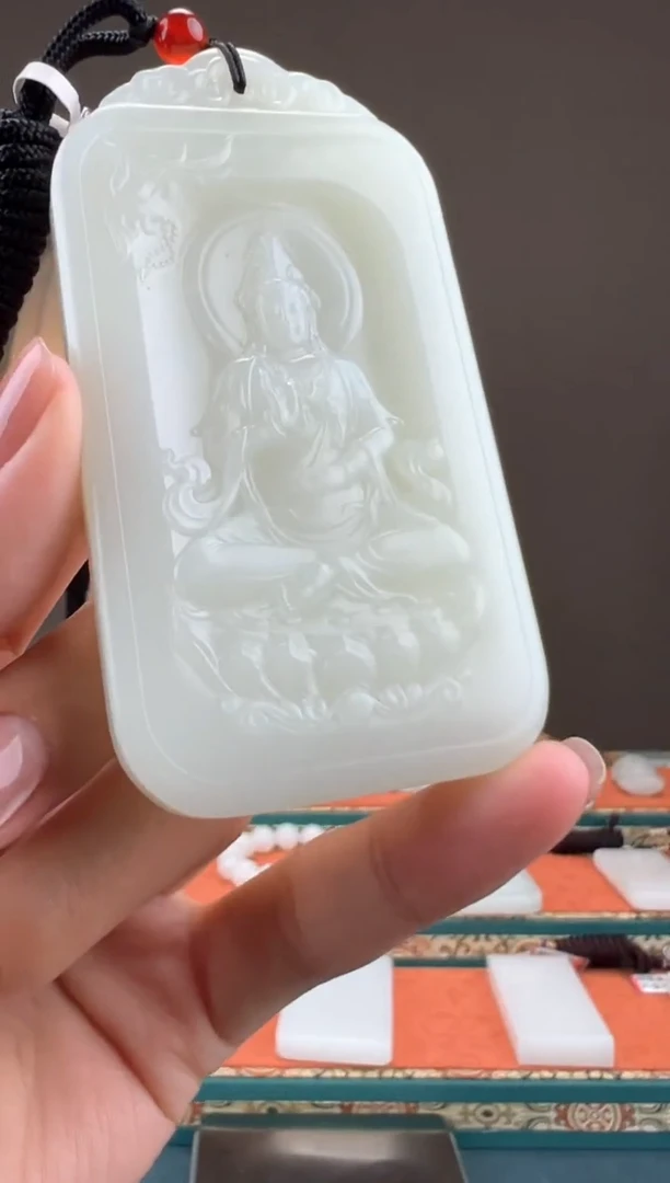 【闪购商品】和田玉颈饰未镶嵌1