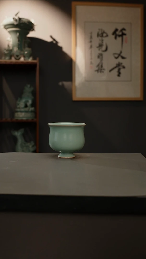 【闪购商品】杯仿古釉原矿 玉兰杯