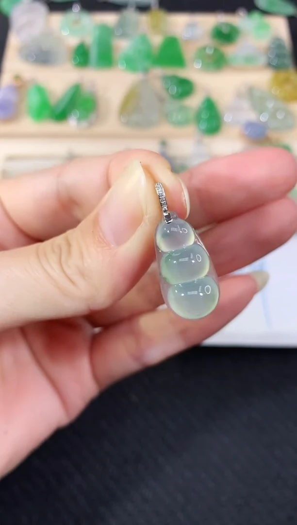 吊坠(不含链)18K金镶嵌翡翠41|1800