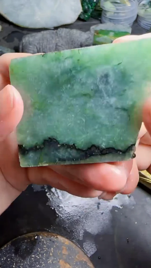 未镶嵌挂件翡翠贈****丹天然翡翠034