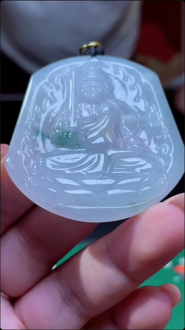定制翡翠未镶嵌人物