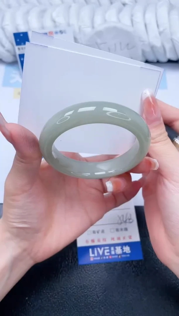 石英质玉手镯未镶嵌T219-54.3