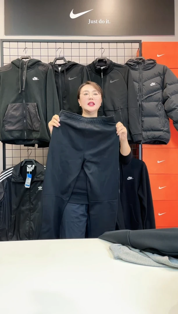 生****893256 黑加绒束脚长裤 XXL码 160-180斤 不退换