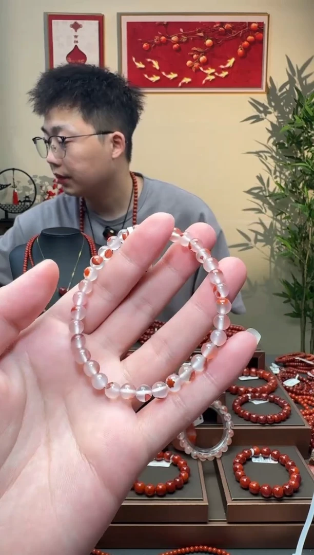 南红玛瑙手串未镶嵌一条5mm+ 多样性发货