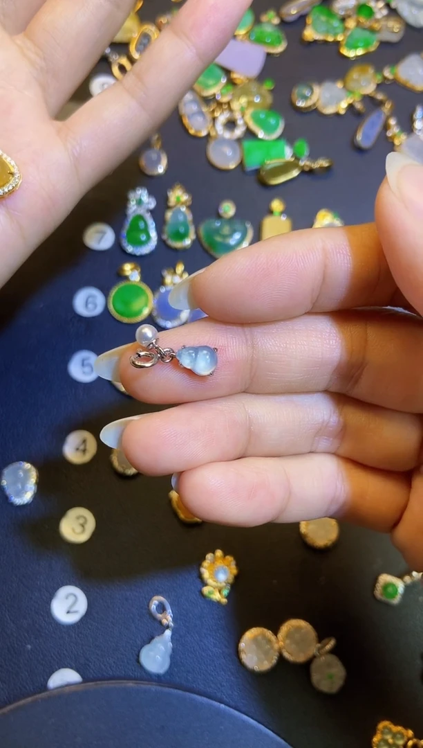 吊坠(不含链)银S925镶嵌翡翠1