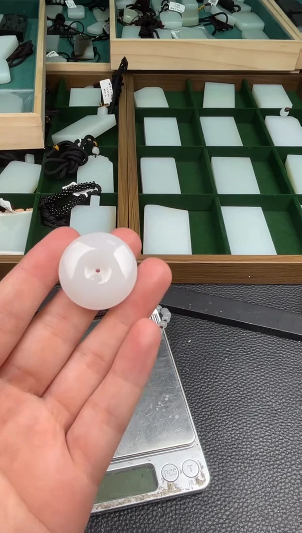 未镶嵌和田玉挂件平安扣