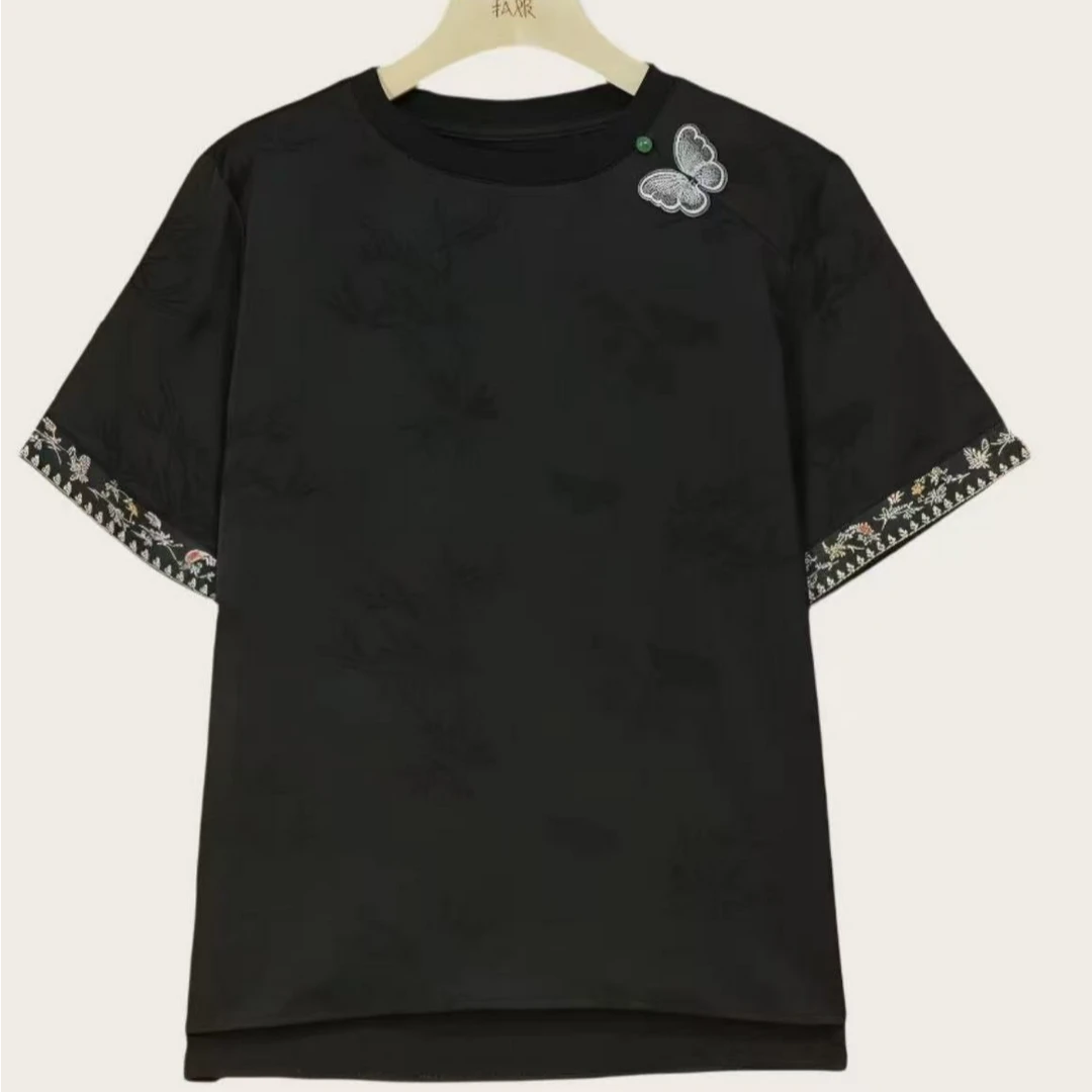 新款轻奢时尚减龄洋气蝴蝶刺绣国风暗纹提花新中式小衫