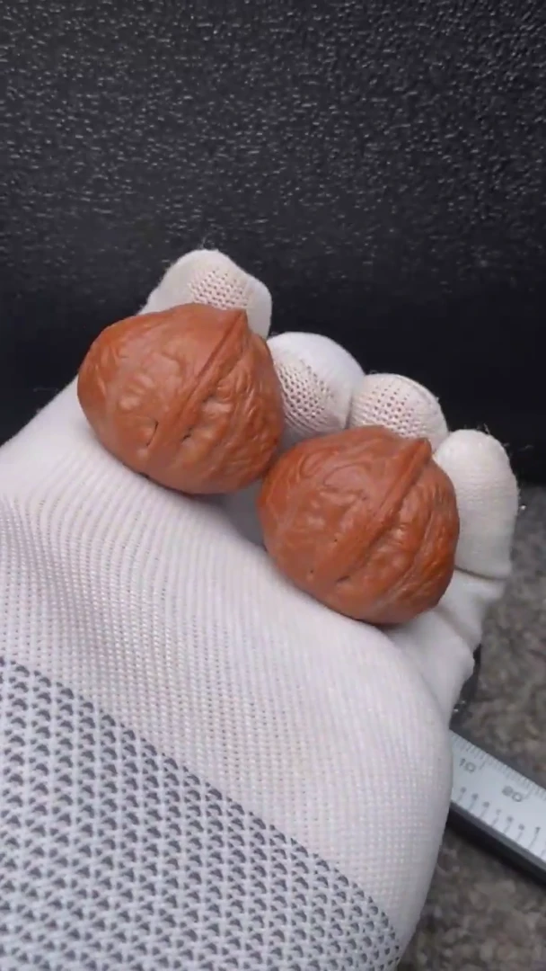 【闪购商品】文玩核桃把件1号元宝墩