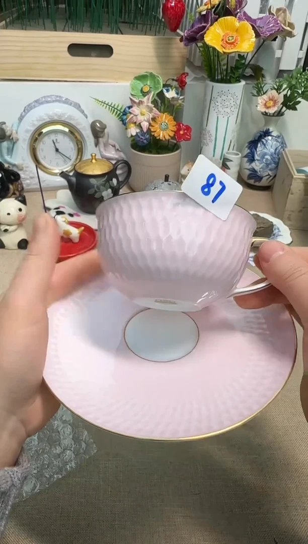 瓷片辰辰家的瓷器真好看