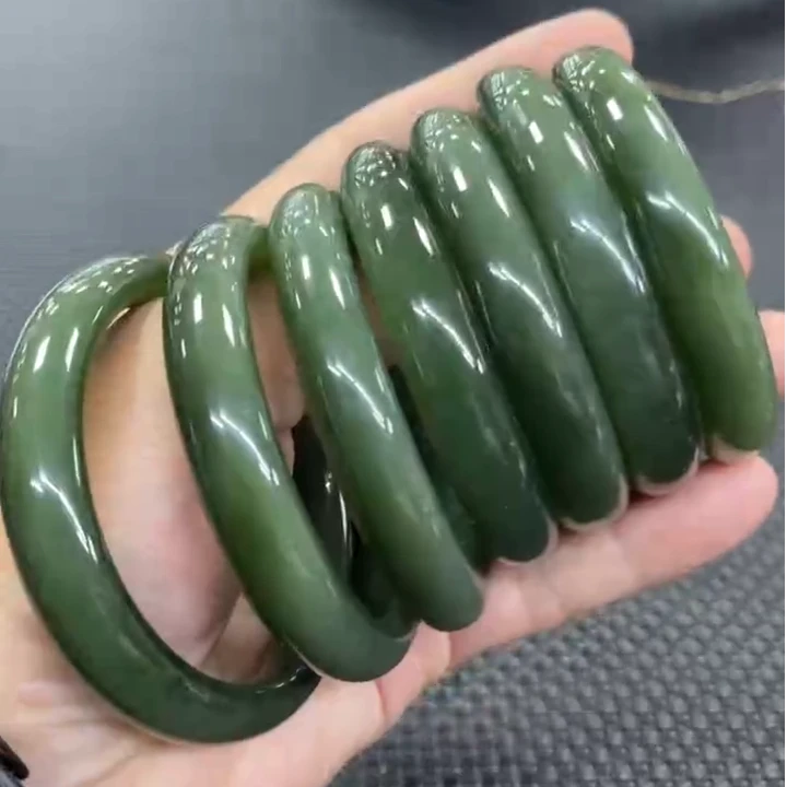 【老郑家】和田玉手镯一支(多样性发1件)