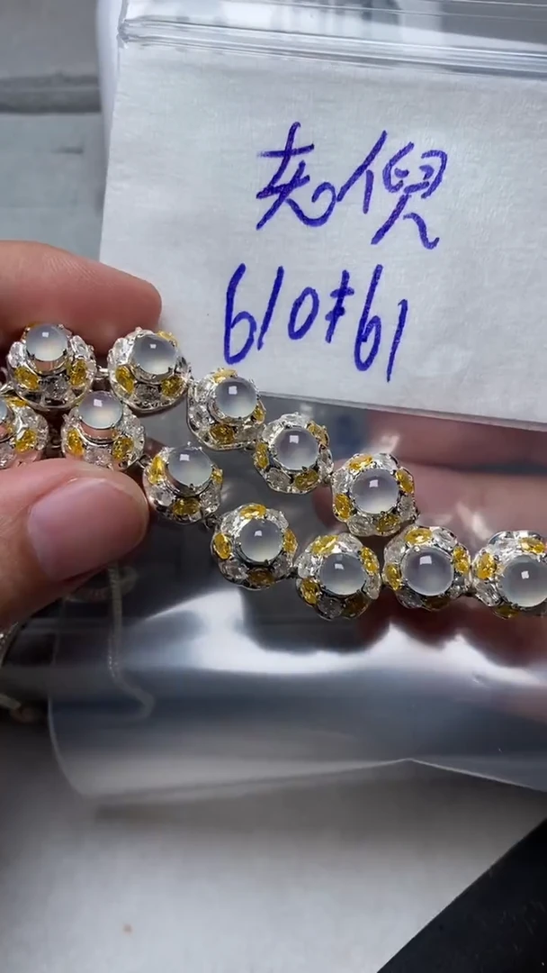 未镶嵌定制翡翠老*天然缅甸翡翠A货