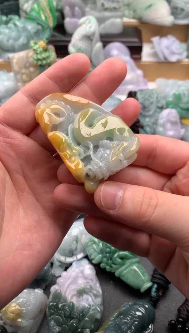 吊坠(不含链)未镶嵌翡翠1