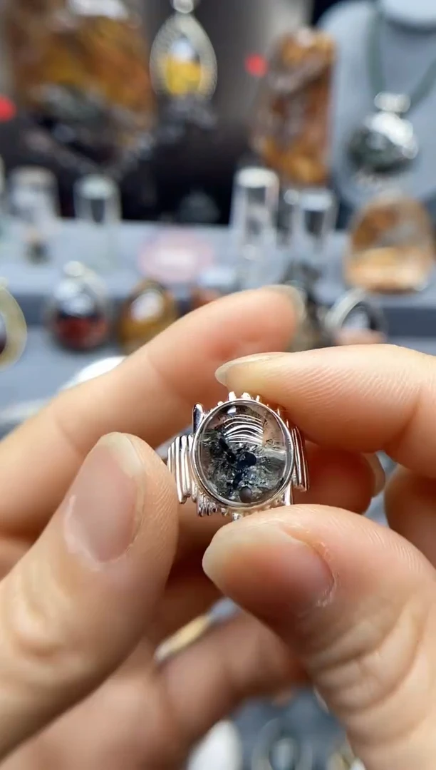 【闪购商品】水晶戒指银S925镶嵌水晶