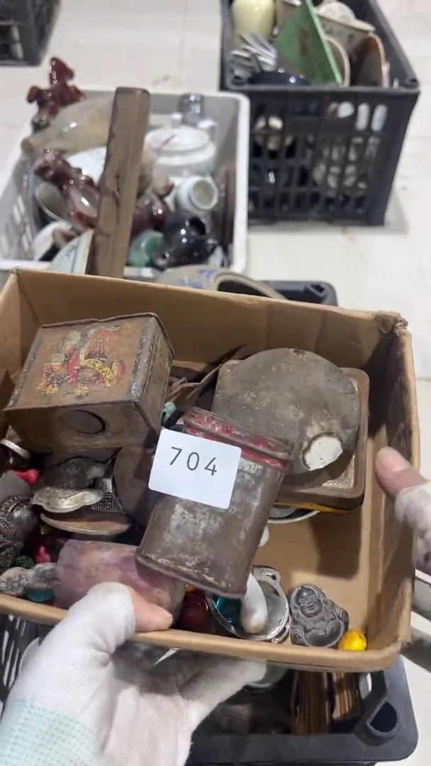 陶瓷兴****顺工艺品0726704