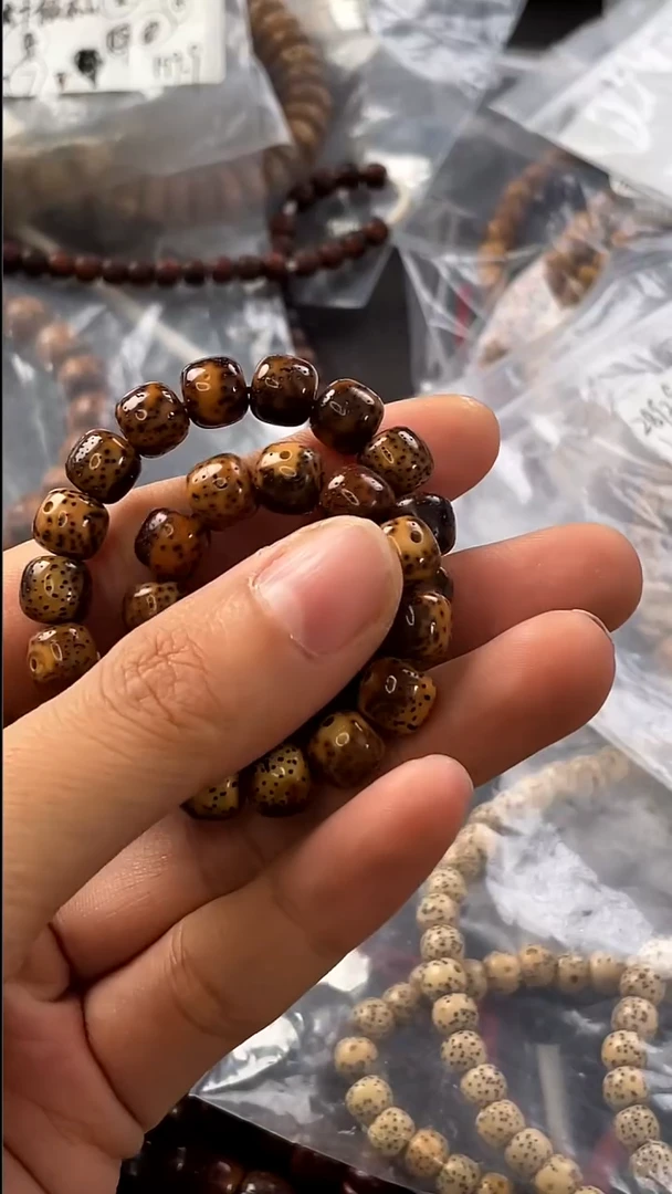 手串星月菩提精工级花皮桶珠8*7手串