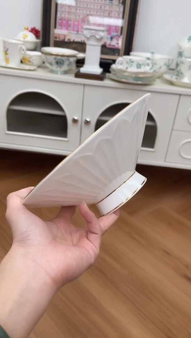 杯玫瑰高骨骨瓷大果盘