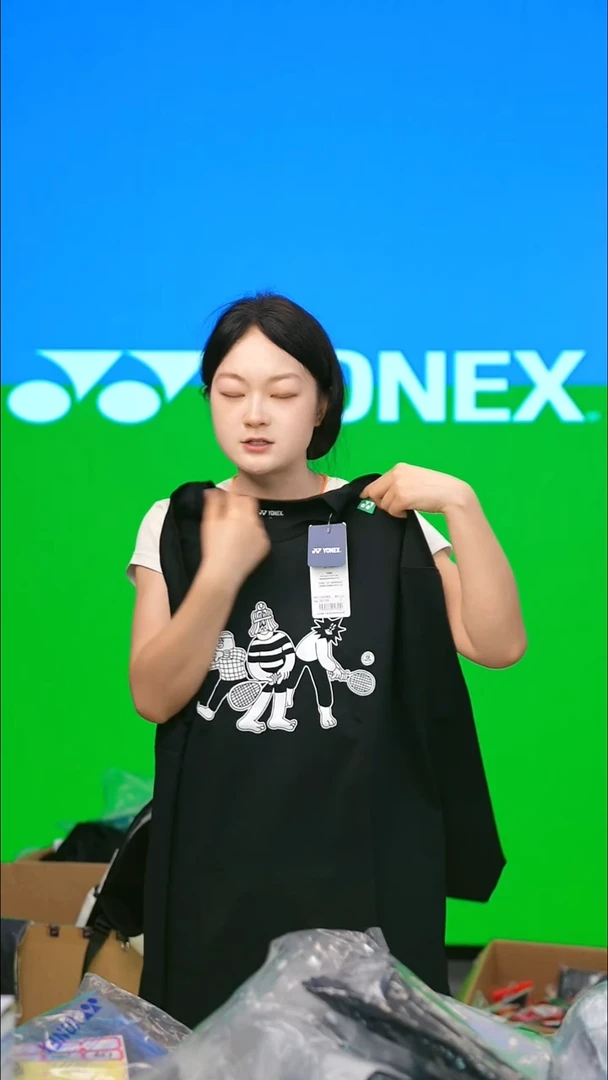 139号清仓衣服不退不换！xl
