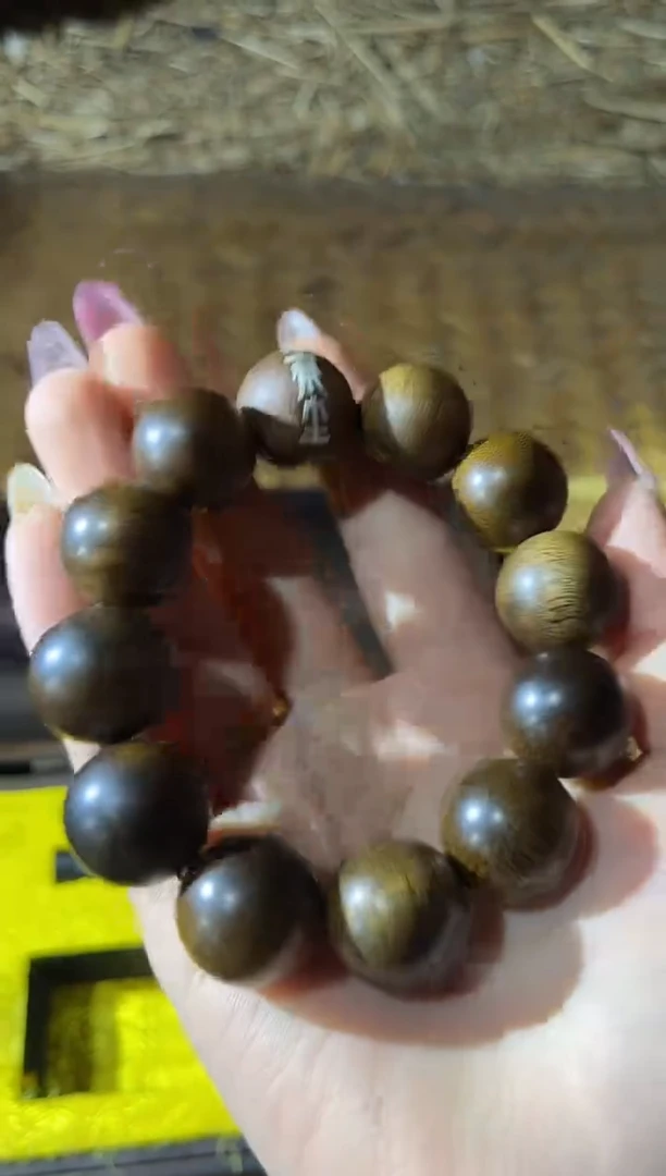 沉香碎屑沉香35呗呗dw梵尘2.0回归盒呗呗呗呗呗呗