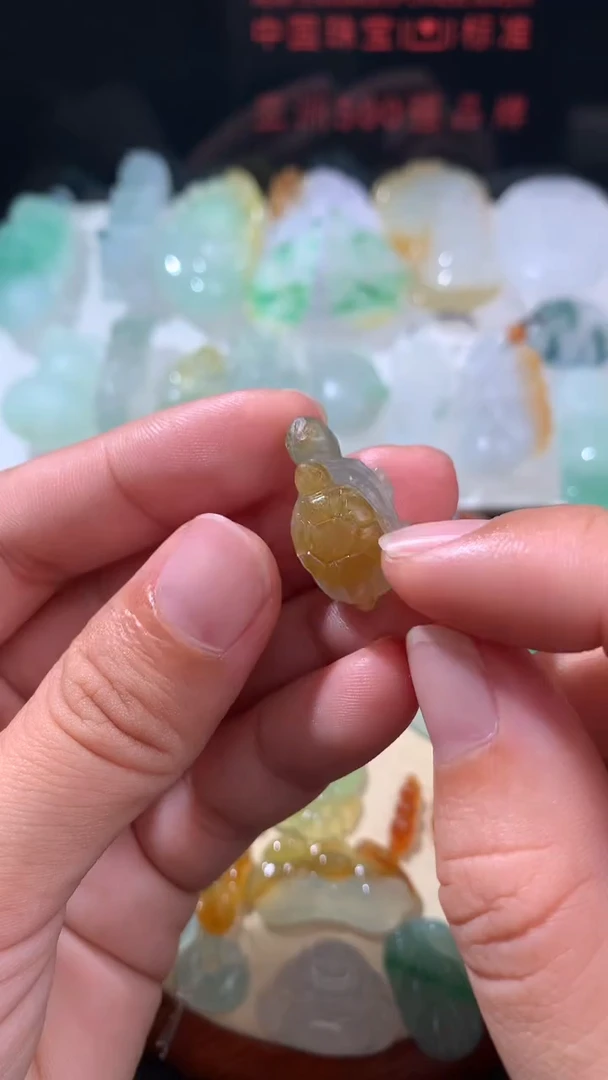 未镶嵌定制翡翠