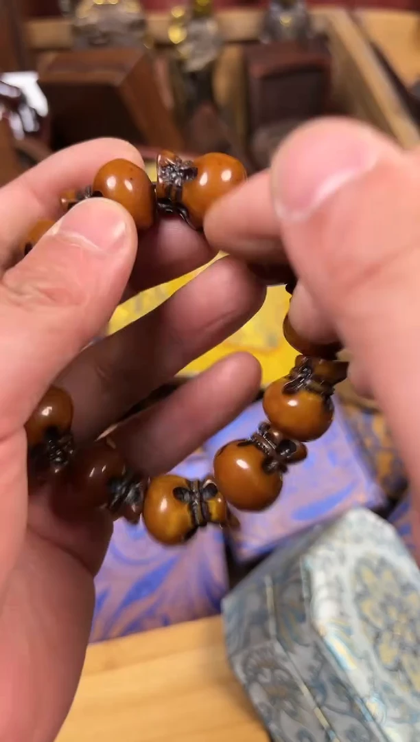 【闪购商品】蜜蜡耳饰未镶嵌----------------