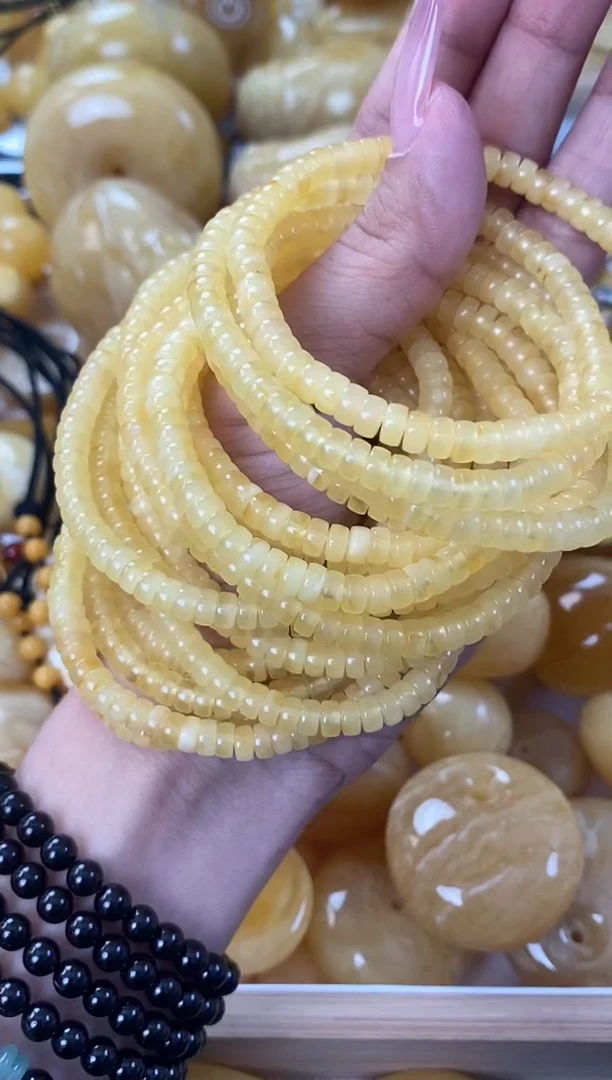 未镶嵌琥珀裸石天然琥珀蜜蜡多样性发一