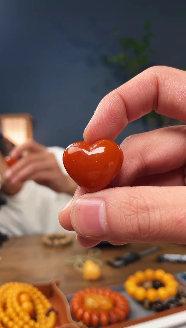 【闪购商品】蜜蜡珠宝奇石未镶嵌多样性发货发其一假一赔四