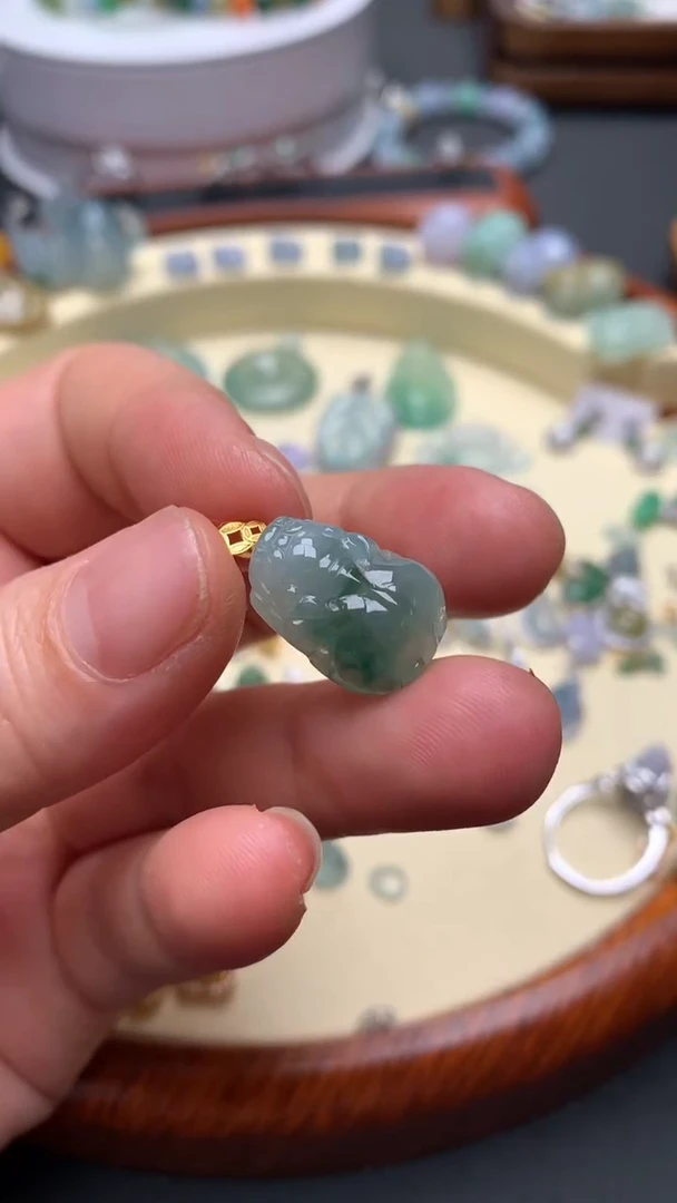【闪购商品】翡翠戒指18K金镶嵌翡翠镶嵌貔貅