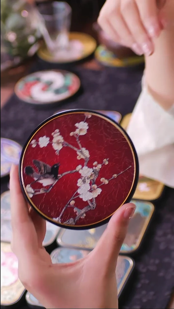 壹藏贰宝喜上眉梢图案杯垫一片