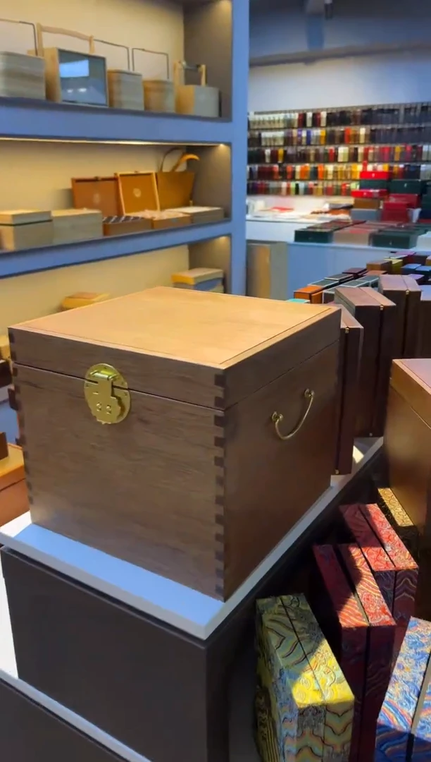 三斤金丝檀木散茶箱