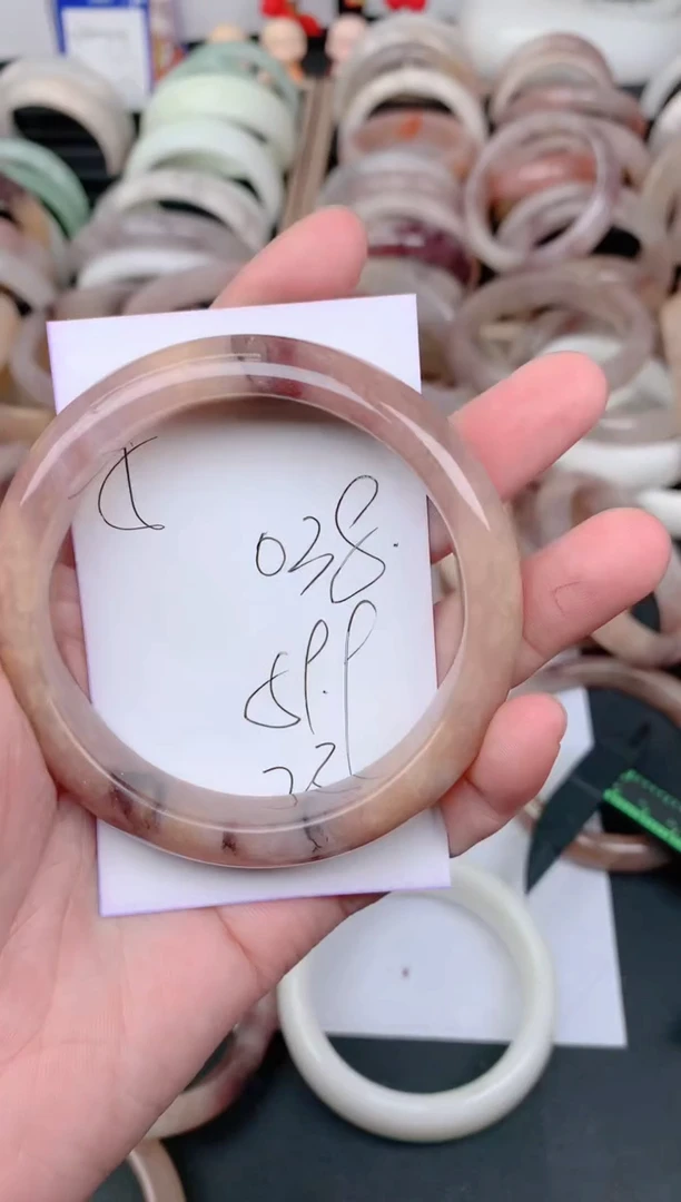 未镶嵌手镯石英质玉038