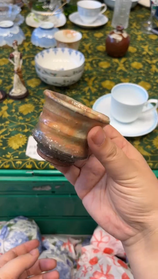 瓷片阿****?0126默认微瑕