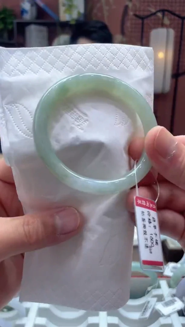 未镶嵌手镯翡翠6722****