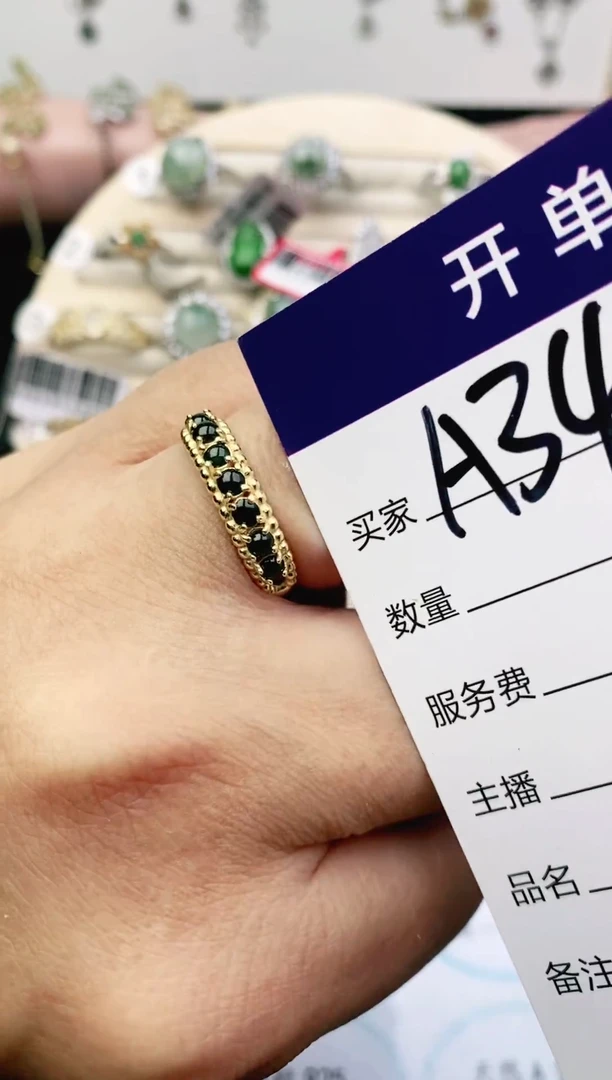 翡翠戒指银S925镶嵌111111