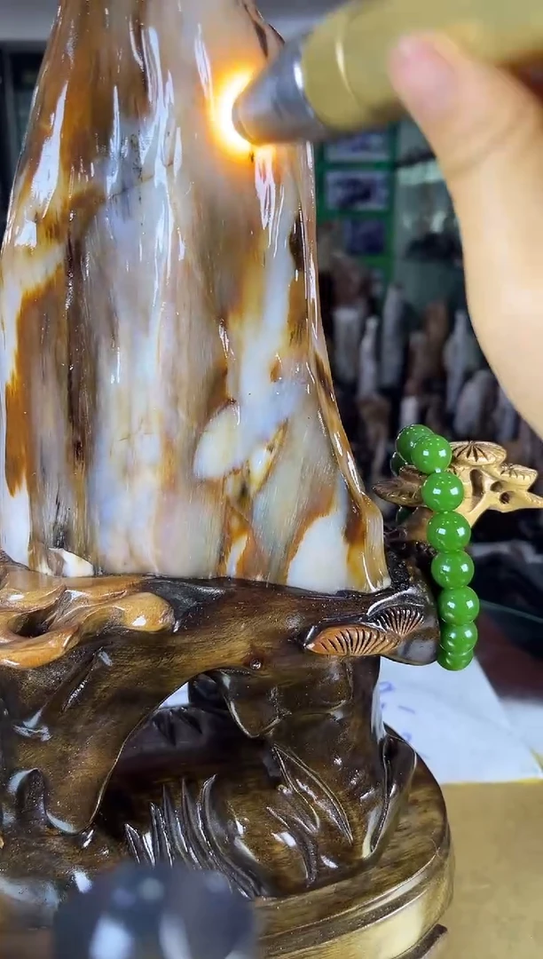 缅甸天然树化玉精品居家摆件