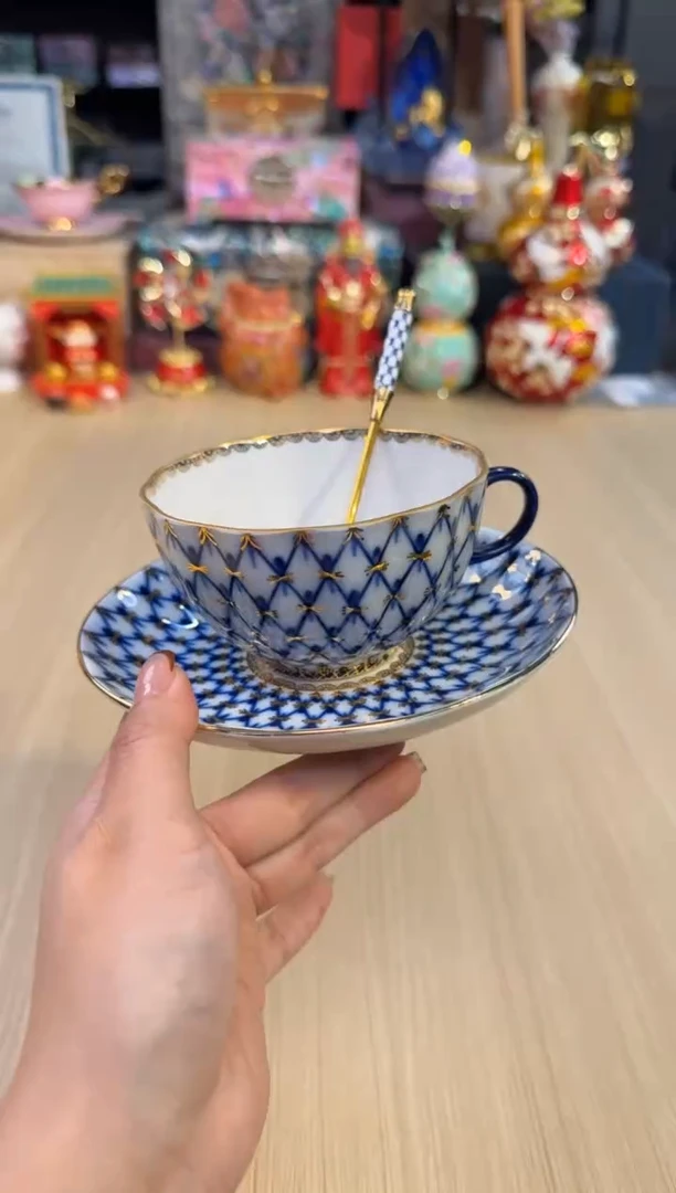 167俄皇钴蓝网纹一杯一碟+