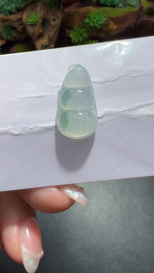 未镶嵌定制翡翠19.9*11*4.2豆子