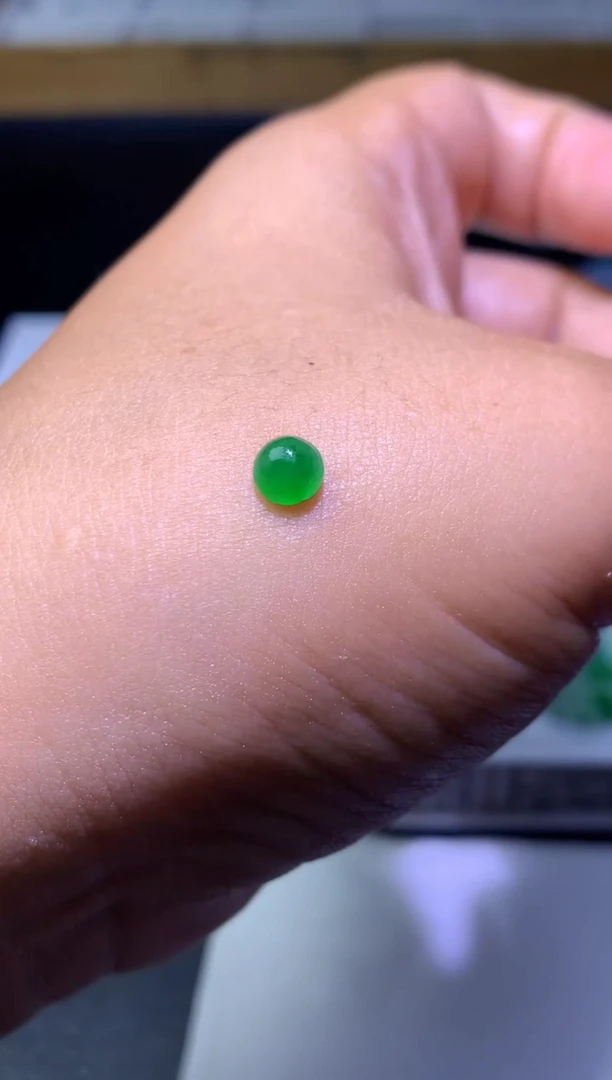 未镶嵌定制翡翠毛货