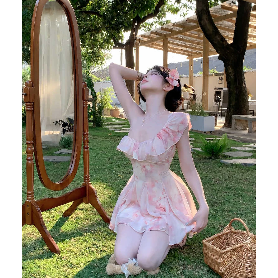 K8096法式纯欲风设计感荷叶边吊带连衣裙女夏海边度假风修身短裙